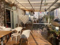 -春树下·树屋花房西餐厅(罍街AS1980店)