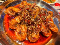 -肥肥虾庄·金牌油焖大虾(汉街SKP店)