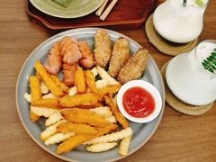 -梧桐巷咖啡厅·coffee&bar