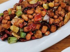 宫保鸡丁-稻香餐厅中餐干锅(劼人路店)