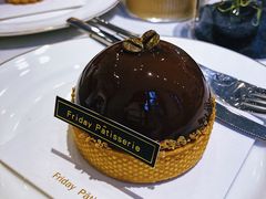 -Fridi Patisserie Cafe