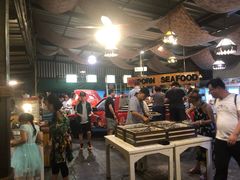 -芭提雅Amporn Seafood自助餐厅