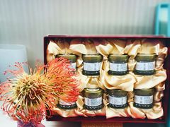 -燕庭·纯燕窝·甜品下午茶(南京西路店)