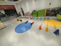 -金色雨林感统教育(北苑华贸天地店)