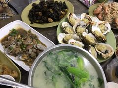 -贞姨美食·老字号海鲜大排档