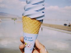 -茶卡盐湖