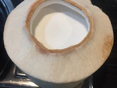 -东椰·海南椰子鸡火锅(朝阳门店)