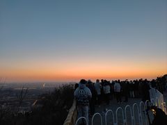 -鬼笑石后山停车场