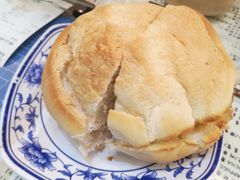墨鱼扒猪仔包-金捞茶餐室(祐汉兴隆楼店)