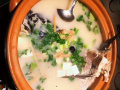 -姜君·千岛湖鱼头馆(浦东大道店)