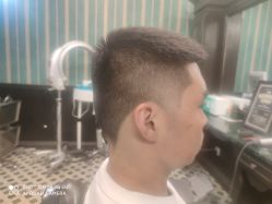 -海文先生国潮烫染男士理发馆