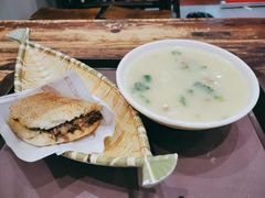 甜沫-穆得·老周家牛肉烧饼(普利街店)