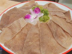 -谭公鱼头·鲜鱼火锅·小龙虾·江湖菜(秀沿路店)
