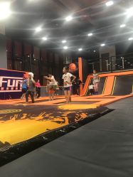 -嗨翻Hi-Fun竞技主题乐园·蹦床团建生日聚会(五棵松华熙店)