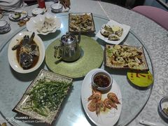 -范饭椰林川湘味海鲜·椰子鸡(三亚湾椰梦长廊店)