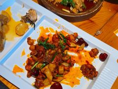 -隔壁老王·家常云南菜(花巷店)