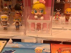 -泡泡玛特POPMART(蓝色港湾店)