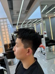 -赤道 Hair Salon