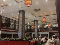 -侬佳蒸菜馆(听潮店)