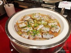 -君来湖滨饭店·玫瑰园