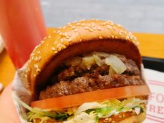 -The Habit Burger Grill 哈比特汉堡(复兴soho店)