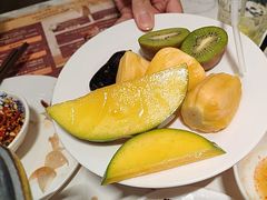 -金马门国际美食百汇(珞喻路店)