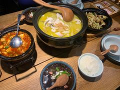 -九锅一堂酸菜鱼(万达广场店)