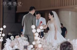 -欣薇婚纱(新源乐汇城店)