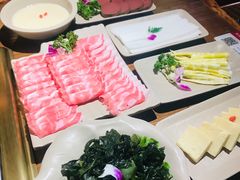 -东巴人鱼豆花火锅(幸福街店)