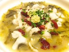 酸菜青柠鱼片-阿锋鲍鱼酒家美食汇(华安店)