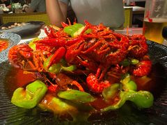 盱眙十三香龙虾-沪小胖·小龙虾·蓝龙王(八佰伴店)