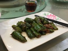 -东豪园林海鲜酒家(南港路辅路店)