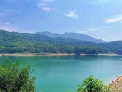 -孔雀湖生态旅游区