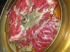 -猪啊牛呀羊啊铜盘烤肉(正大广场店)