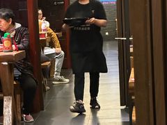 -万记麻辣烫国展总店