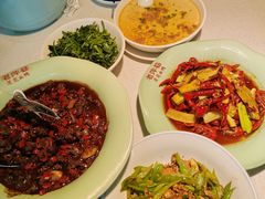 -老萍巷莲花血鸭·萍乡地标江西菜(步行街店)
