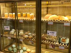 面包甜点陈列柜-BreadTalk面包新语·烘焙蛋糕(高德置地春广场店)