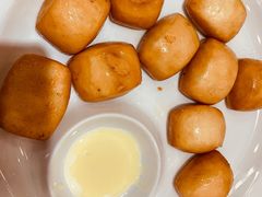 奶油小馒头-东来菜馆•手抓海鲜家常菜•海鲜锅贴(鸽子窝店)