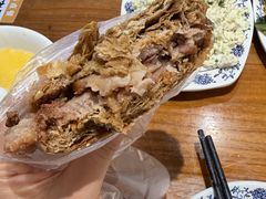 -老天桥酱肉烧饼夹肘子(天桥店)