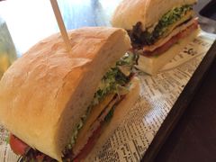 -Hooley's活利仕西餐厅(珠江新城店)