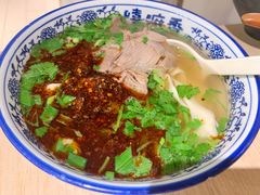 牛肉面-嘻小北·兰州清汤牛肉面(太平洋森活天地店)