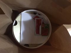 -麦当劳(七宝乐购店)