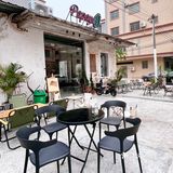 Papaya    Cafe