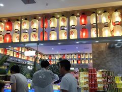 -锤头鲨毛肚海鲜烤肉自助餐厅(国购广场店)