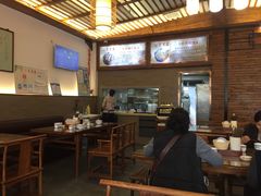 -笑来喜馄饨小笼工坊店(湖滨街店)