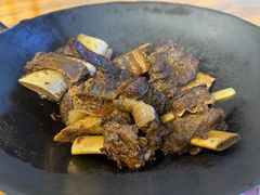 -鑫驼峰牛排火锅(普陀路店)