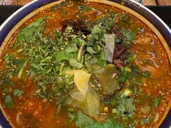 -云阿蛮云南生烫牛肉米线(奉贤路店)