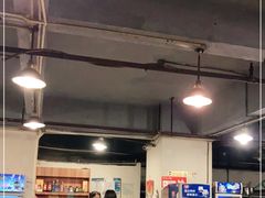 大堂-邓莽子老火锅(中兴路总店)