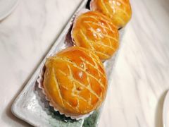 酥皮水牛奶菠萝包-陶陶居·雅园(凯华国际店)