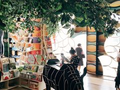 -钟书阁(松江泰晤士小镇店)